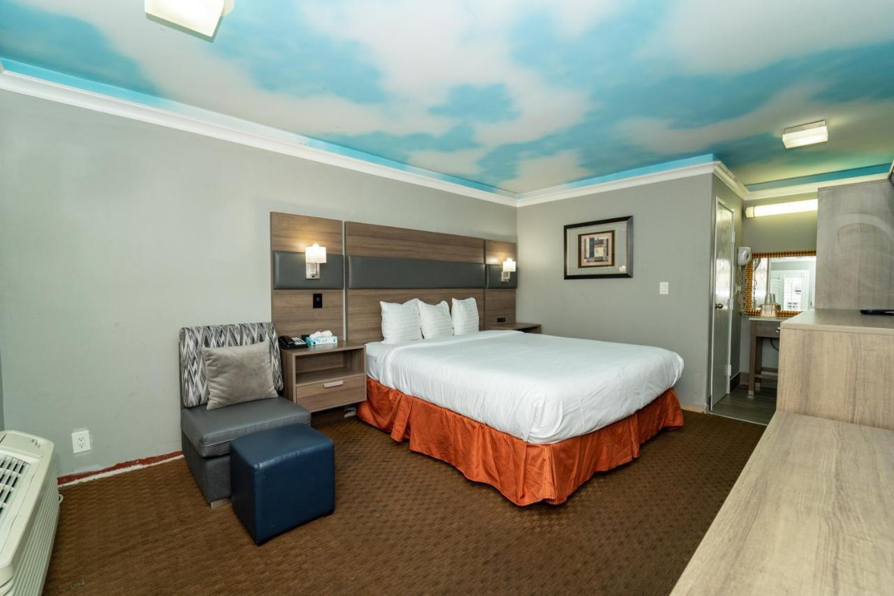 Hollywood Palms Inns & Suites Лос-Анджелес Екстер'єр фото