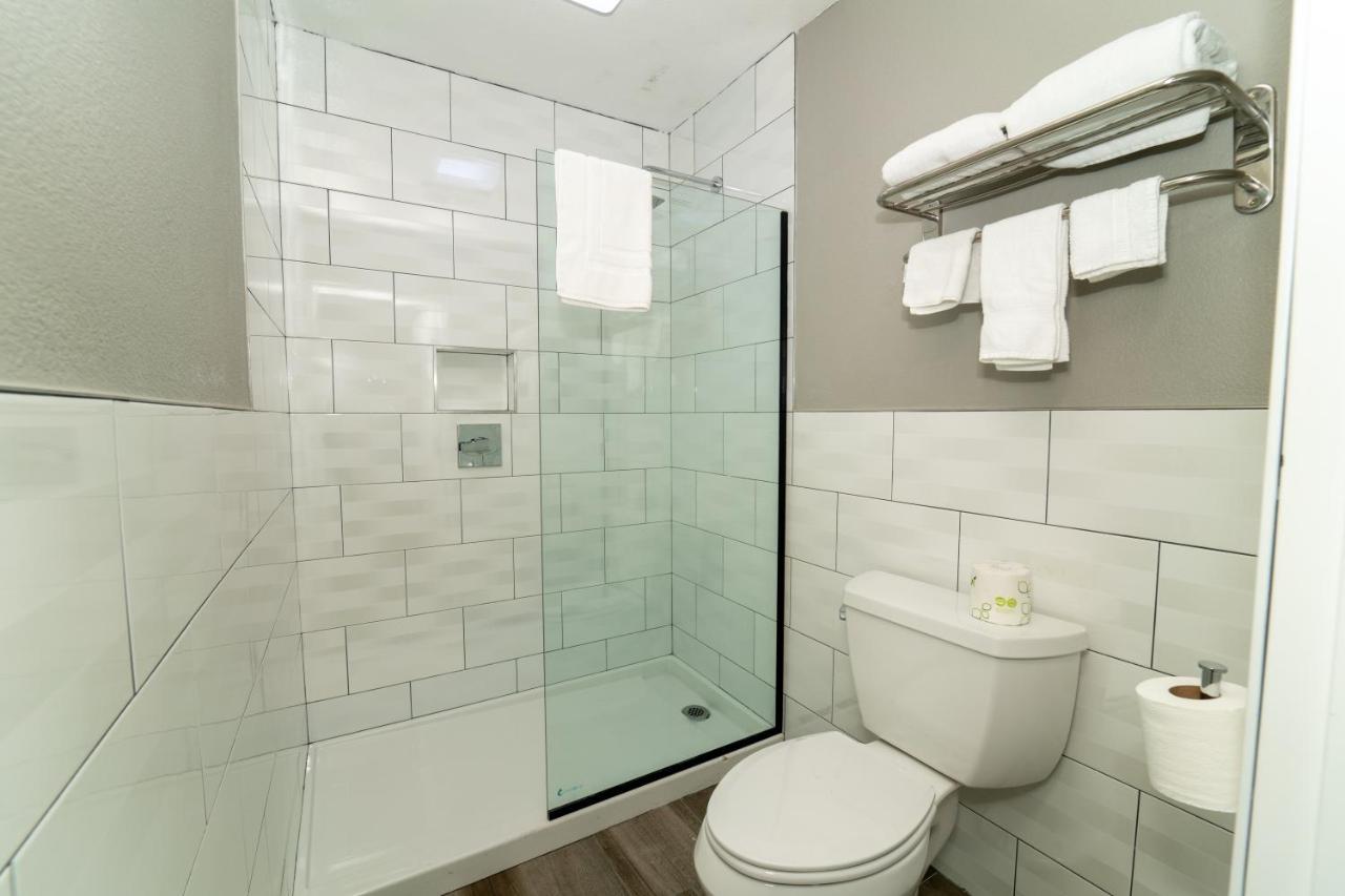 Hollywood Palms Inns & Suites Лос-Анджелес Екстер'єр фото