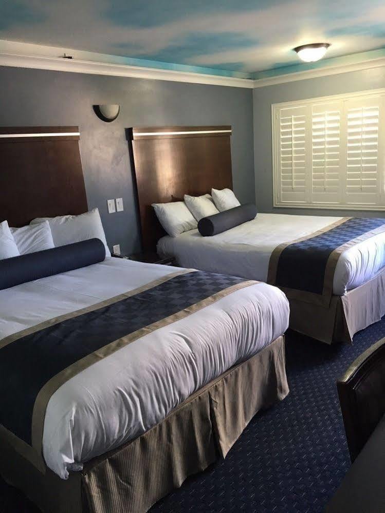 Hollywood Palms Inns & Suites Лос-Анджелес Екстер'єр фото